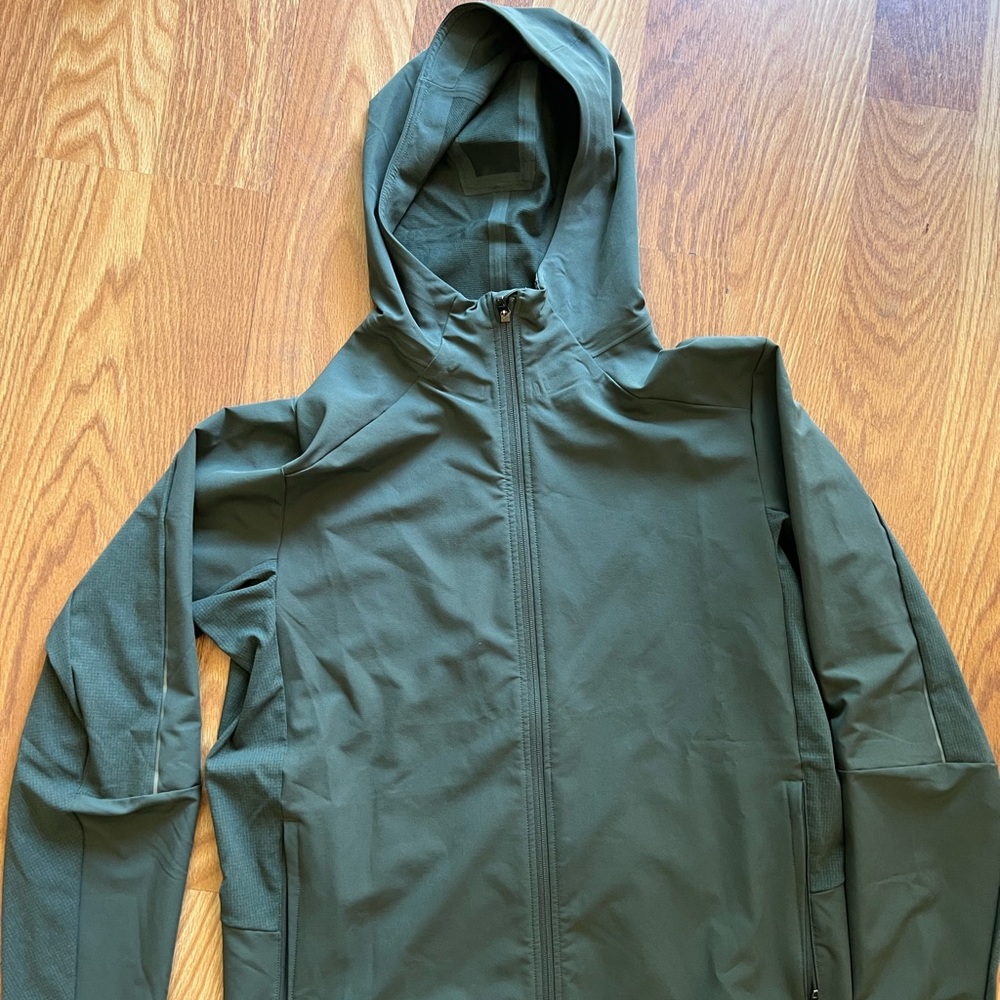 lululemon men's warp lite jacket L